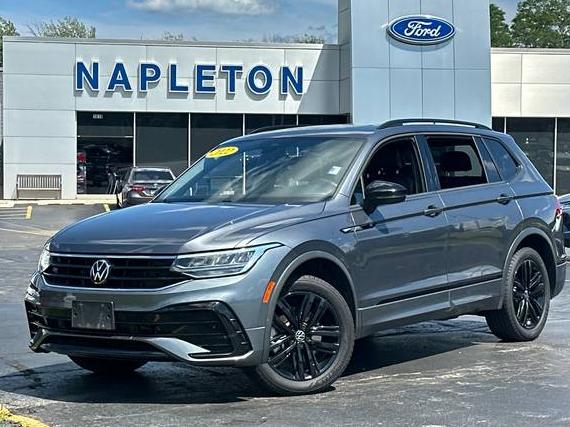 VOLKSWAGEN TIGUAN 4MOTION 2022 3VV8B7AX0NM039114 image